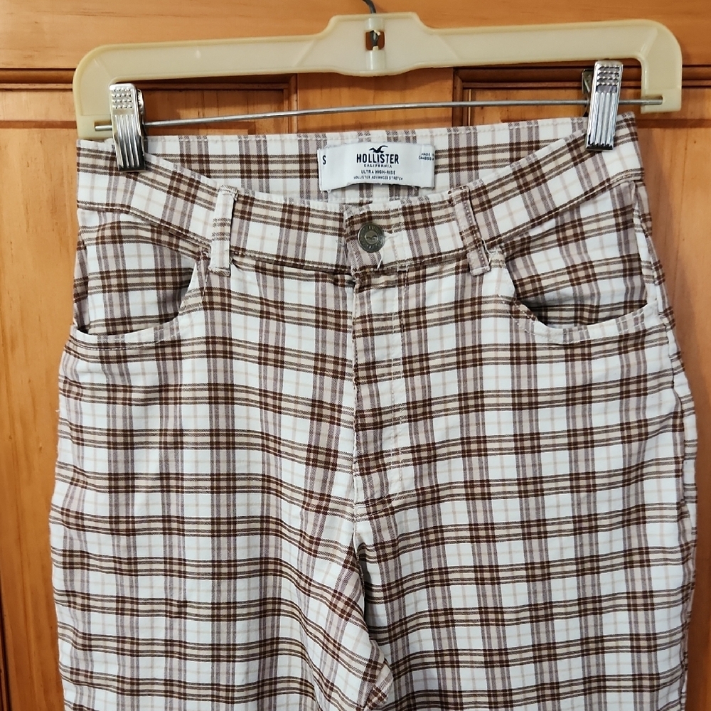 Hollister Brown Plaid Pants